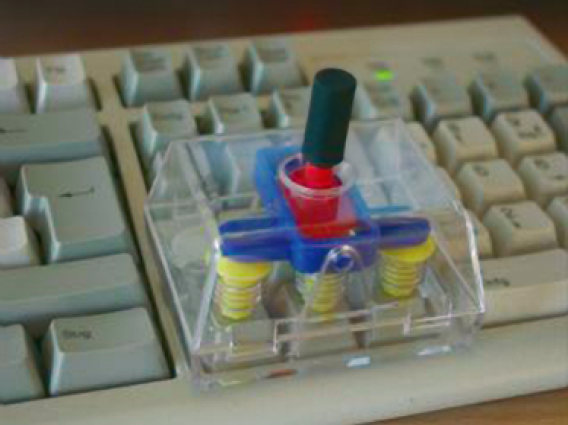 Da sich die Pfeiltasten der Computertastatur und auch die Anordnung der meisten numerischen Tastaturen der Mobiltelefone als NavigationsKeys eignen, lag es nahe, einen Joystick-Aufsatz zu entwickeln. Der Mircosoft SideWind Turbo Joystick harmoniert mit jeder bei Mircosoft erhältlichen Hard- und Software.