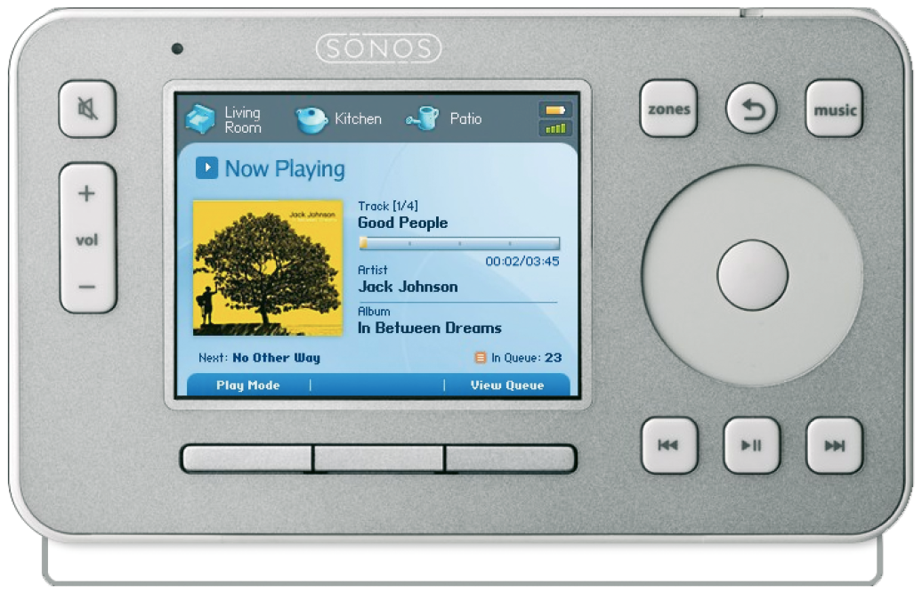 Das Ger&auml;t von Sonos zeigt Bunt-Unbunte-Kontraste im Display.